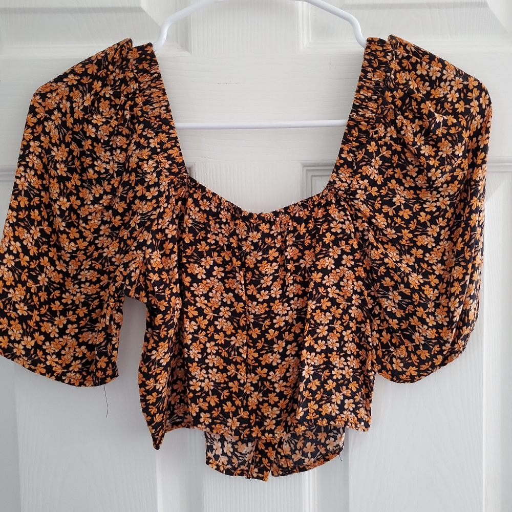 Urban Outfitters Floral Crop Top